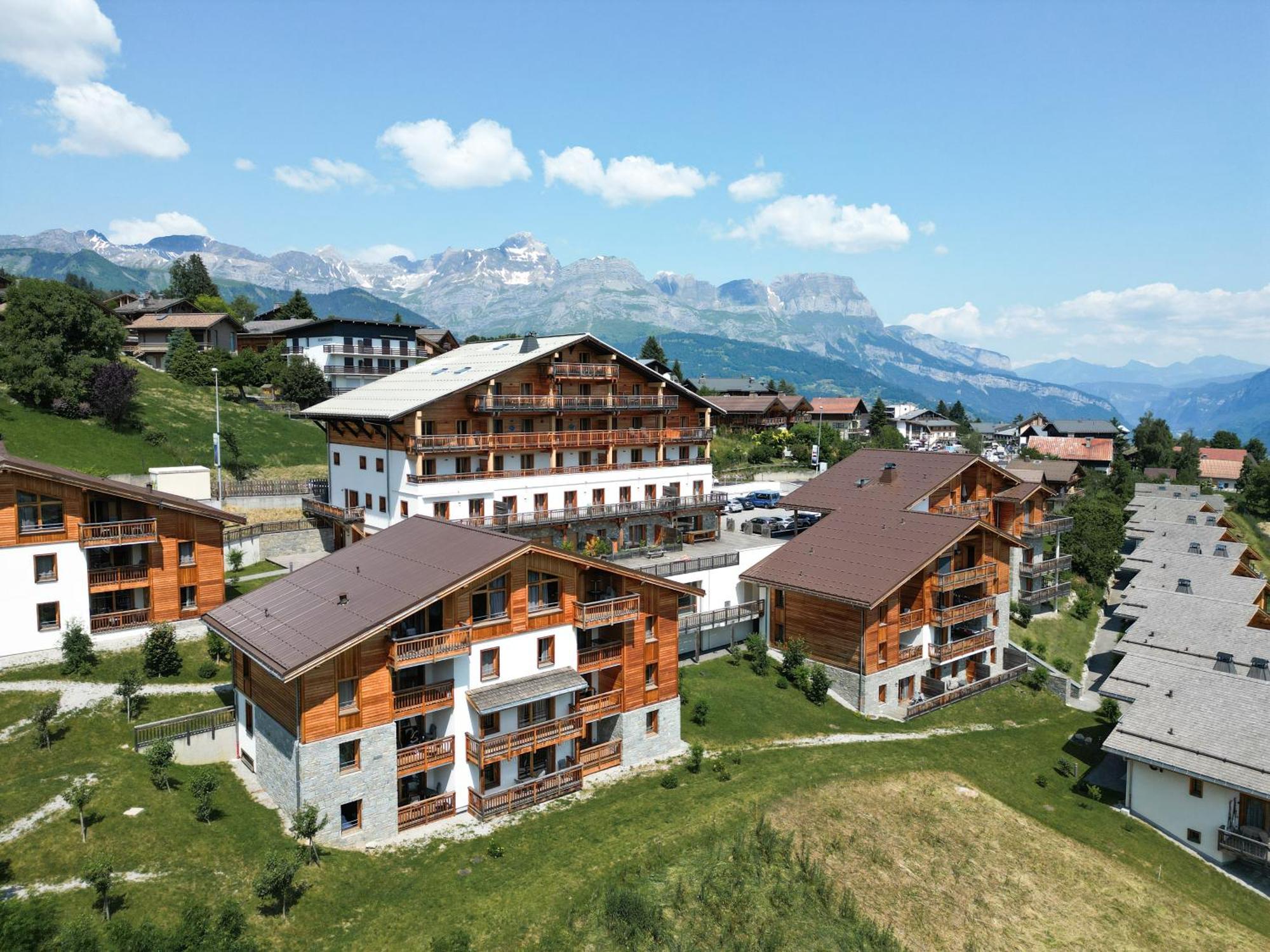 Апарт готель Terresens - Les Fermes Du Mont-Blanc Комблу Екстер'єр фото